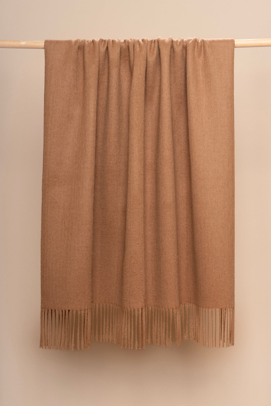 Vicuña Ultra-Luxe Undyed Throw
