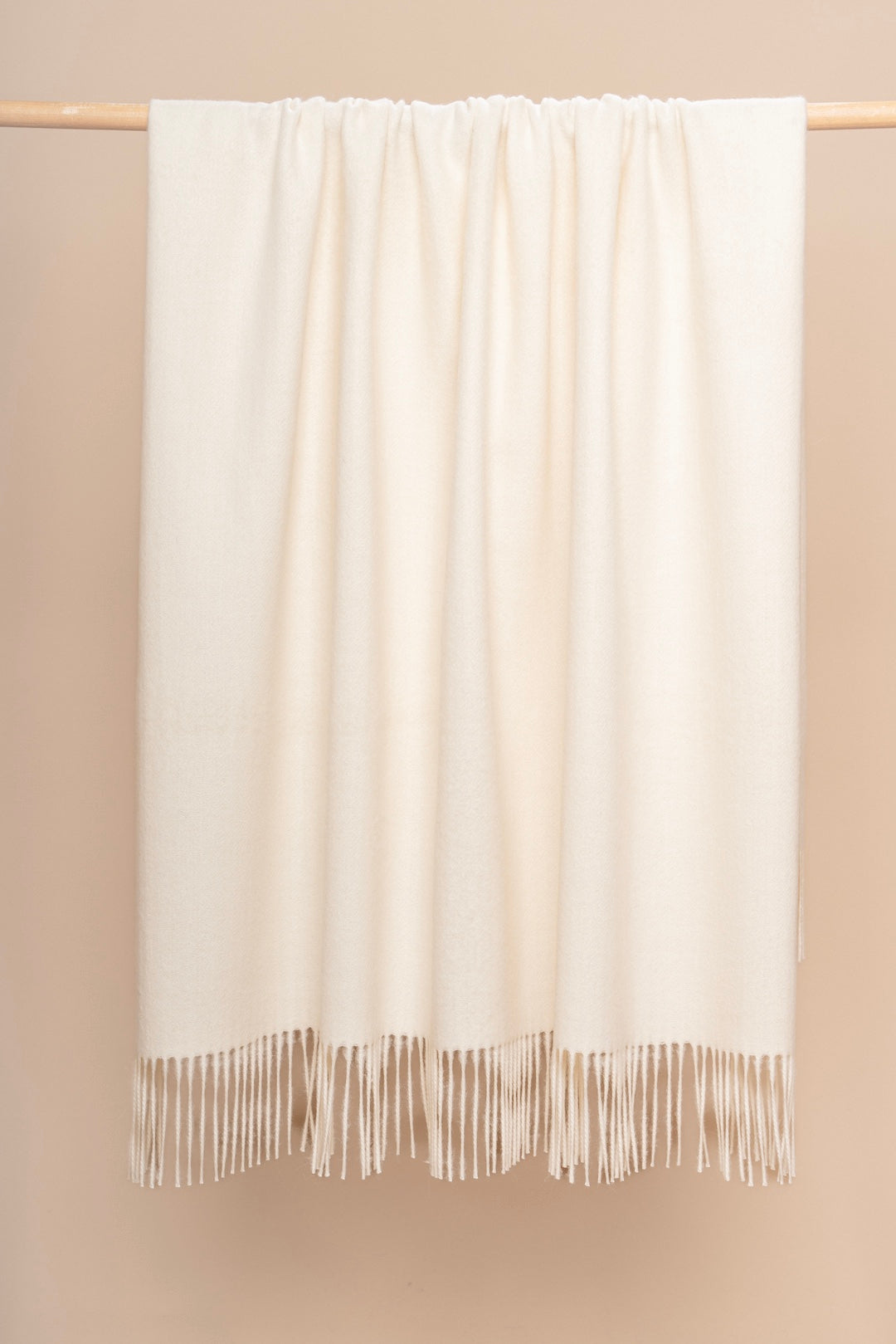 Ivory Ultra-Luxe Undyed Throw