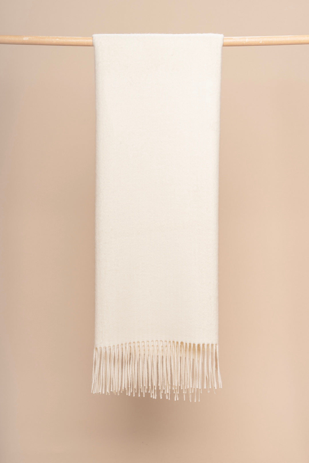 Ivory Ultra-Luxe Undyed Throw